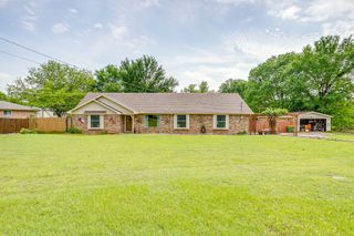 122 Valley Vista Drive, Burleson, TX 76028