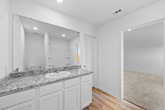 4002 Lena Gardens, Von Ormy, TX 78073