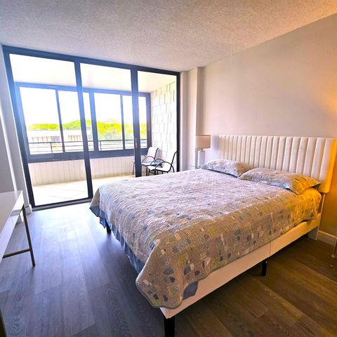 1357 NE Ocean Boulevard 215, Stuart, FL 34996