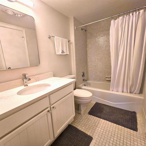1357 NE Ocean Boulevard 215, Stuart, FL 34996