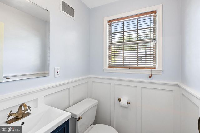 110 ROSEMONT AVE, Norristown, PA 19401
