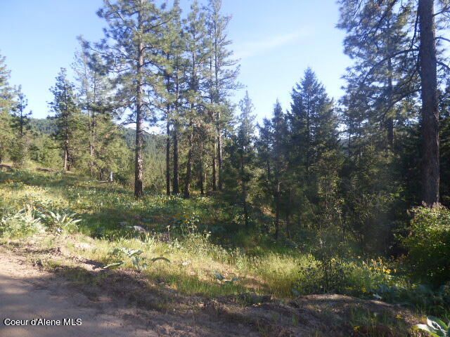 8497 W HIGHLAND DR, Coeur D'alene, ID 83814