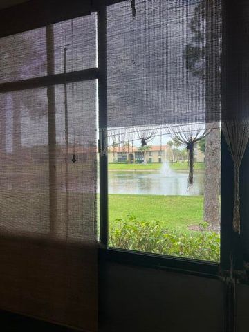 628 Sea Pine Way H1, Greenacres, FL 33415