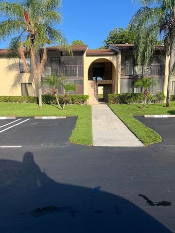 628 Sea Pine Way H1, Greenacres, FL 33415