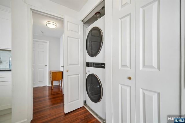 100 Old Palisade Road 3305, Fort Lee, NJ 07024