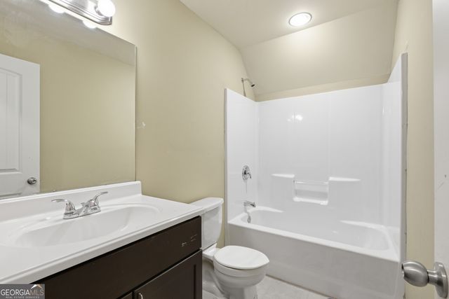 130 Maple Drive, Commerce, GA 30529