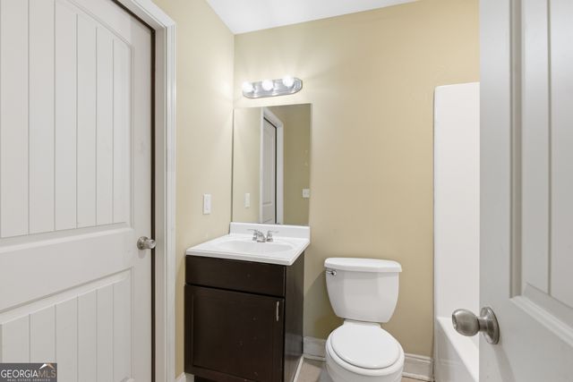 130 Maple Drive, Commerce, GA 30529