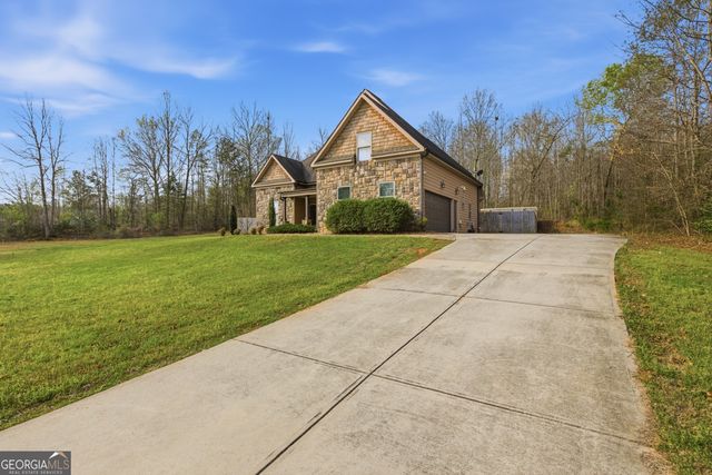 130 Maple Drive, Commerce, GA 30529