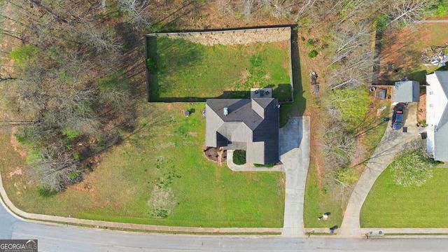 130 Maple Drive, Commerce, GA 30529