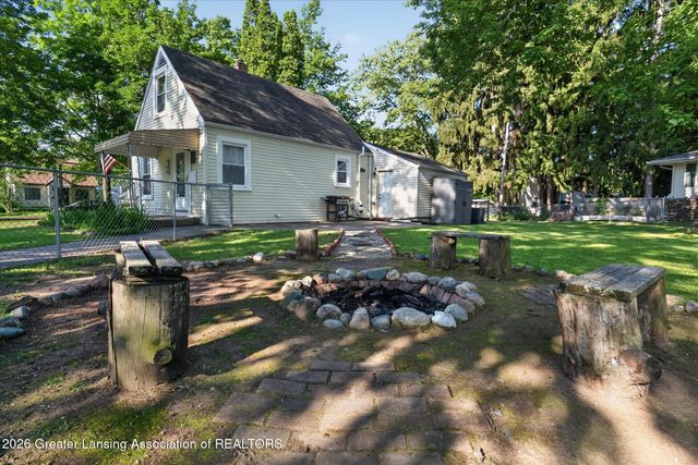 730 Hunter Boulevard, Lansing, MI 48910