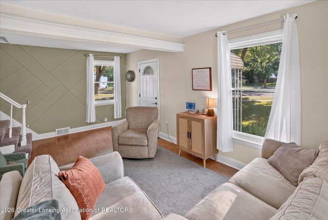 730 Hunter Boulevard, Lansing, MI 48910