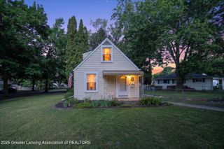 730 Hunter Boulevard, Lansing, MI 48910