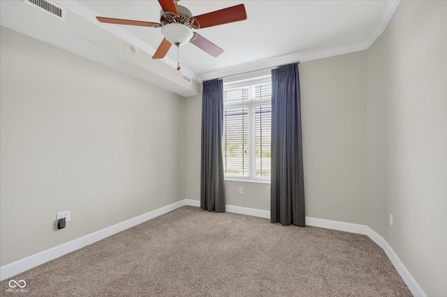 20971 Shoreline Court 215, Noblesville, IN 46062