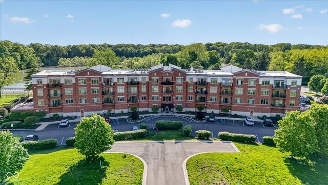 20971 Shoreline Court 215, Noblesville, IN 46062
