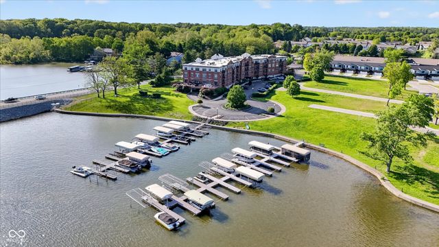 20971 Shoreline Court 215, Noblesville, IN 46062