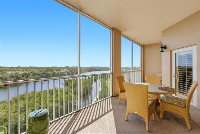 5531 CANNES CIRCLE 603, Sarasota, FL 34231