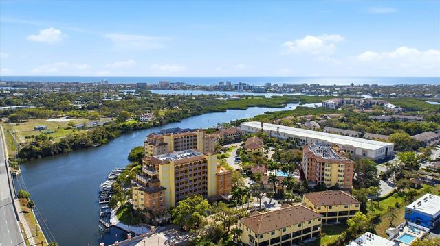 5531 CANNES CIRCLE 603, Sarasota, FL 34231