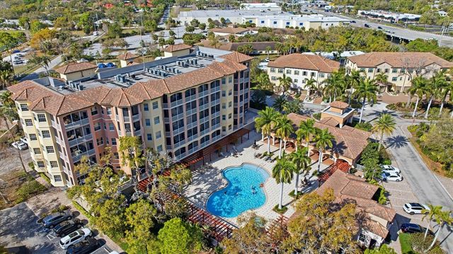 5531 CANNES CIRCLE 603, Sarasota, FL 34231