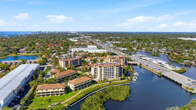 5531 CANNES CIRCLE 603, Sarasota, FL 34231