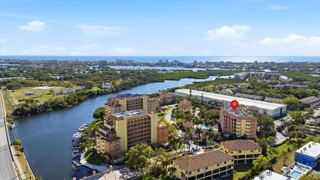 5531 CANNES CIRCLE 603, Sarasota, FL 34231