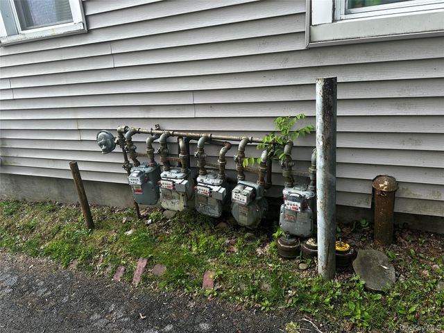 103 Linden Avenue 4, Middletown, NY 10940