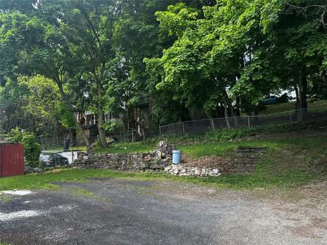 103 Linden Avenue 4, Middletown, NY 10940