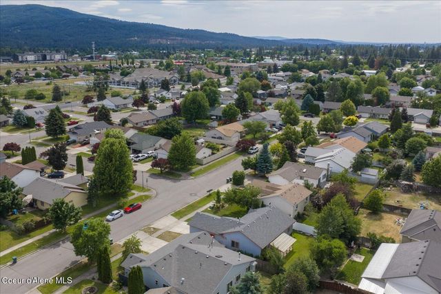 1285 E Stockman AVE, Post Falls, ID 83854
