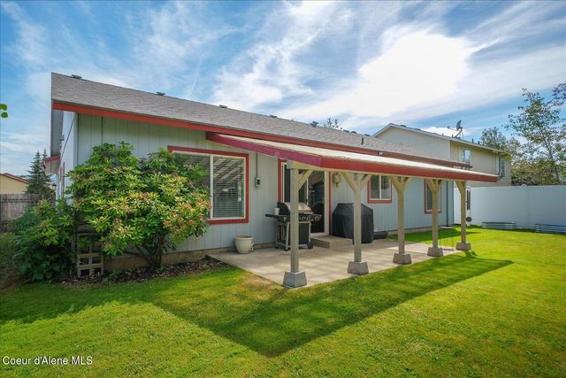 1285 E Stockman AVE, Post Falls, ID 83854