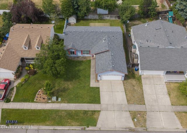 1285 E Stockman AVE, Post Falls, ID 83854