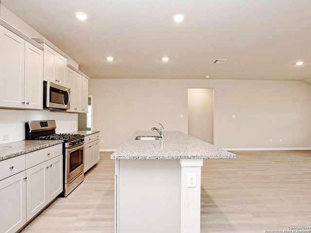 5496 jasmine, Bulverde, TX 78163