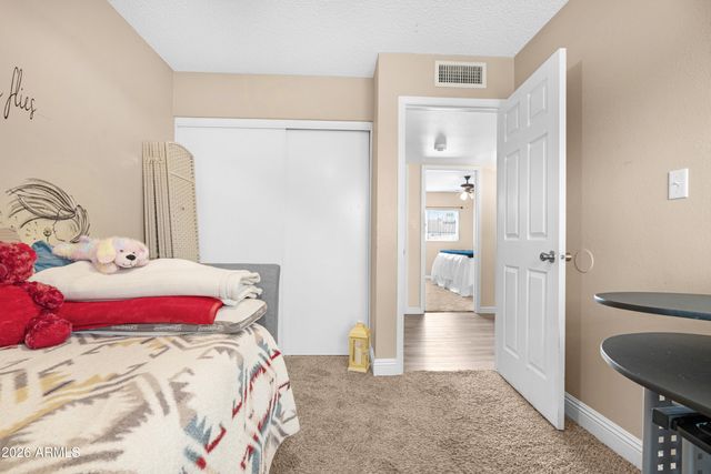 5410 W ALTADENA Avenue, Glendale, AZ 85304