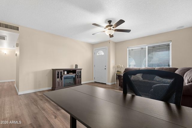 5410 W ALTADENA Avenue, Glendale, AZ 85304