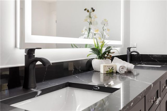 399 Old Canton Road, Marietta, GA 30068