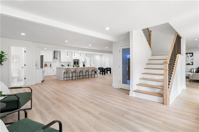 399 Old Canton Road, Marietta, GA 30068