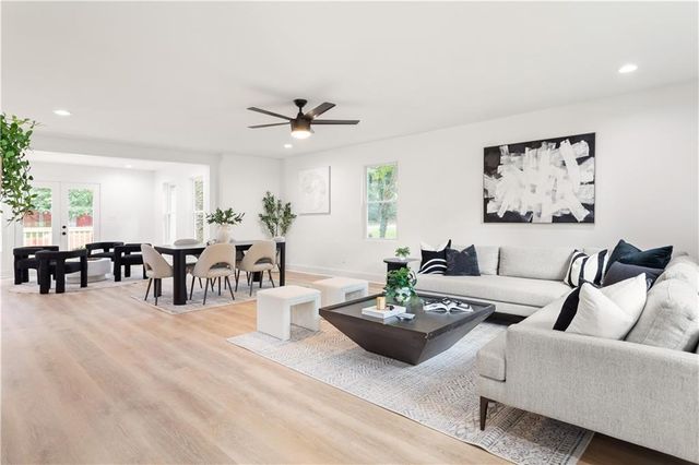 399 Old Canton Road, Marietta, GA 30068