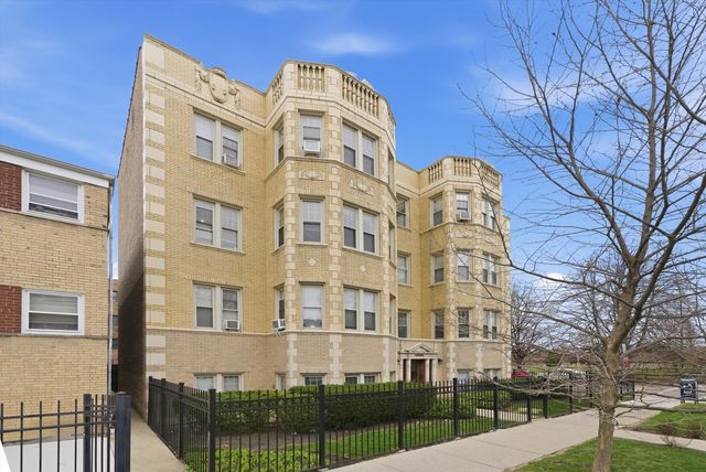 6205 N Oakley Avenue 2, Chicago, IL 60659