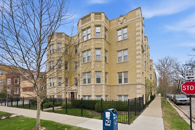 6205 N Oakley Avenue 2, Chicago, IL 60659