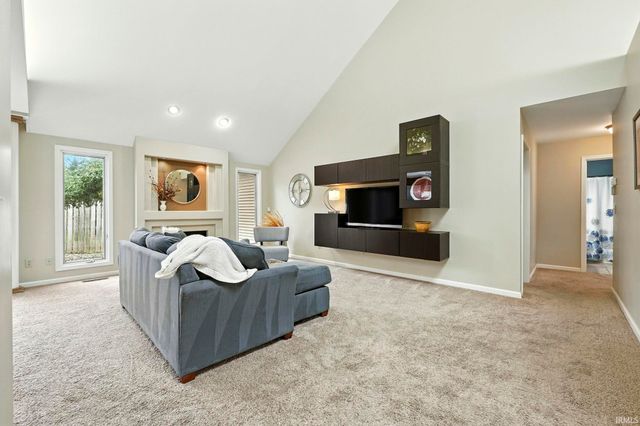 7818 Morning Gate Court, Fort Wayne, IN 46804