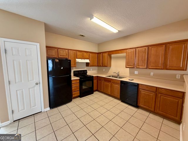 11322 Michelle Way, Hampton, GA 30228