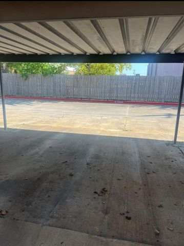 6111 Beverly Hill Street 74, Houston, TX 77057