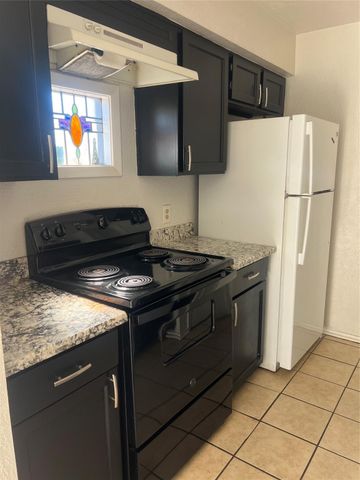 6111 Beverly Hill Street 74, Houston, TX 77057