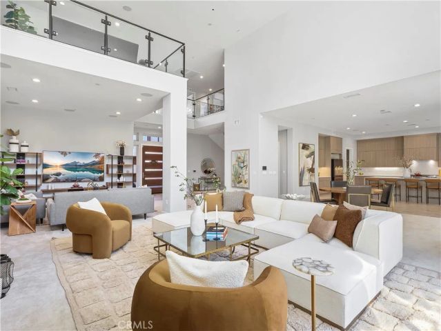 20407 W Aberdeen Lane, Porter Ranch, CA 91326