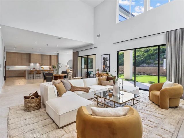 20407 W Aberdeen Lane, Porter Ranch, CA 91326