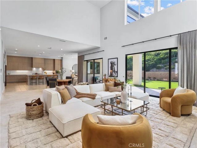20407 W Aberdeen Lane, Porter Ranch, CA 91326