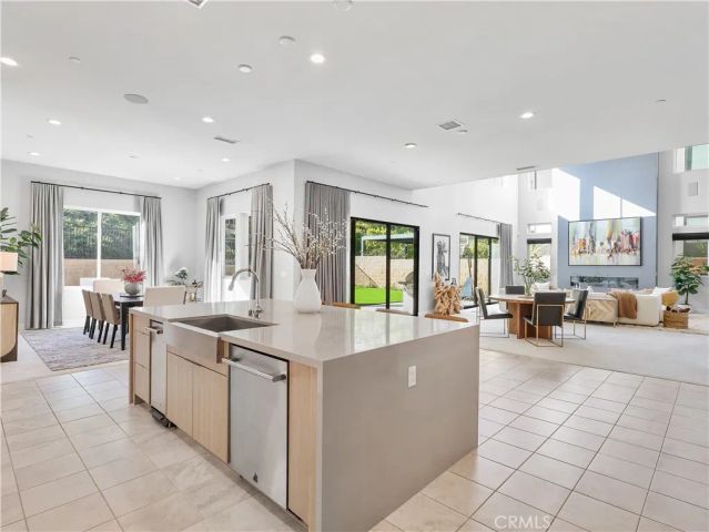 20407 W Aberdeen Lane, Porter Ranch, CA 91326
