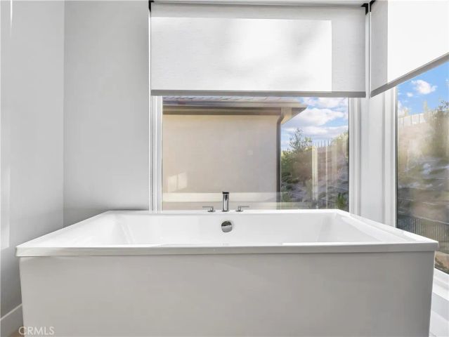 20407 W Aberdeen Lane, Porter Ranch, CA 91326