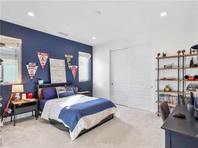 20407 W Aberdeen Lane, Porter Ranch, CA 91326