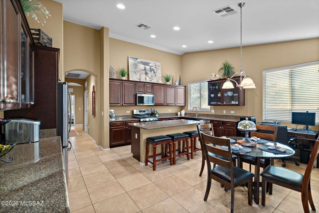 3688 W Scavenger Drive, Marana, AZ 85658
