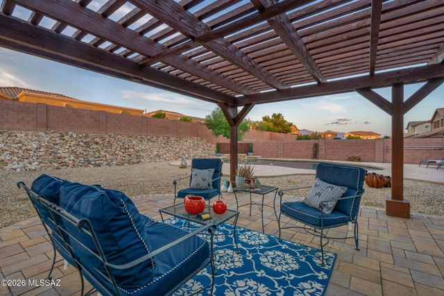 3688 W Scavenger Drive, Marana, AZ 85658