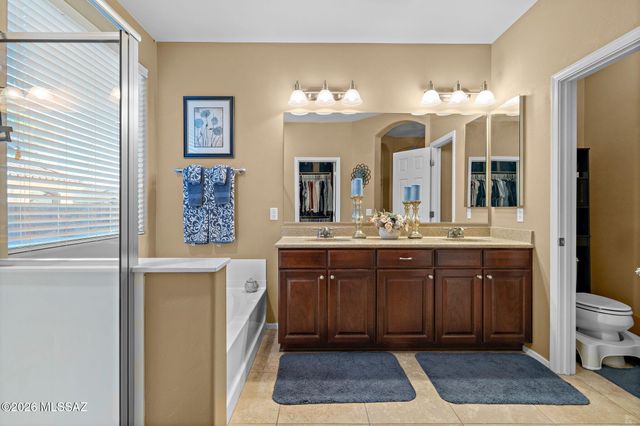 3688 W Scavenger Drive, Marana, AZ 85658